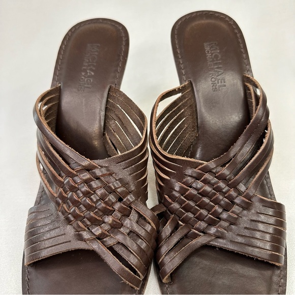 𝅺MICHAEL Michael Kors Brown Woven Leather Wedge Open Toe Sandal 9 - Picture 3 of 12